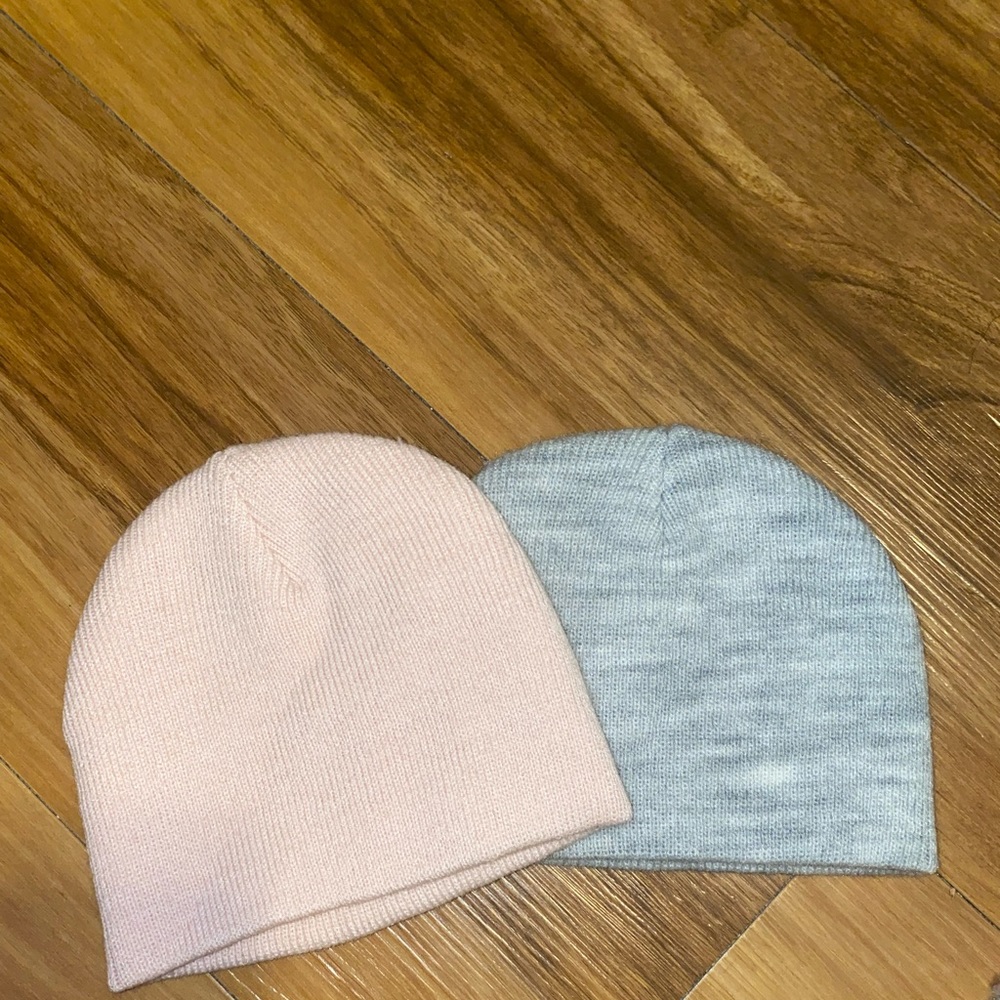 2 Infant Hats